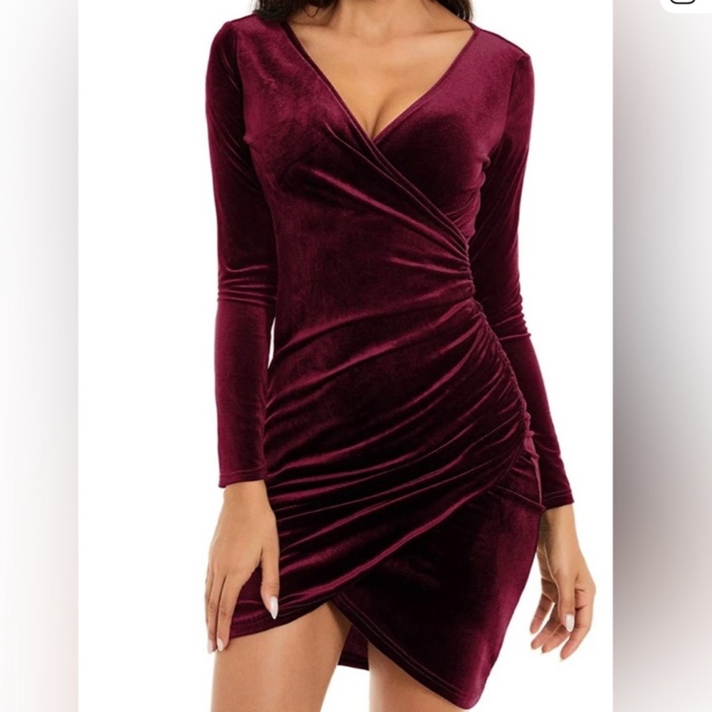 NWOT Guberry Velvet Long Sleeve Wrap Dress - Deep Red